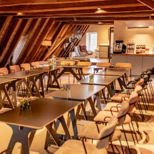 Loft 3 300:300px Loft 3 300:300px